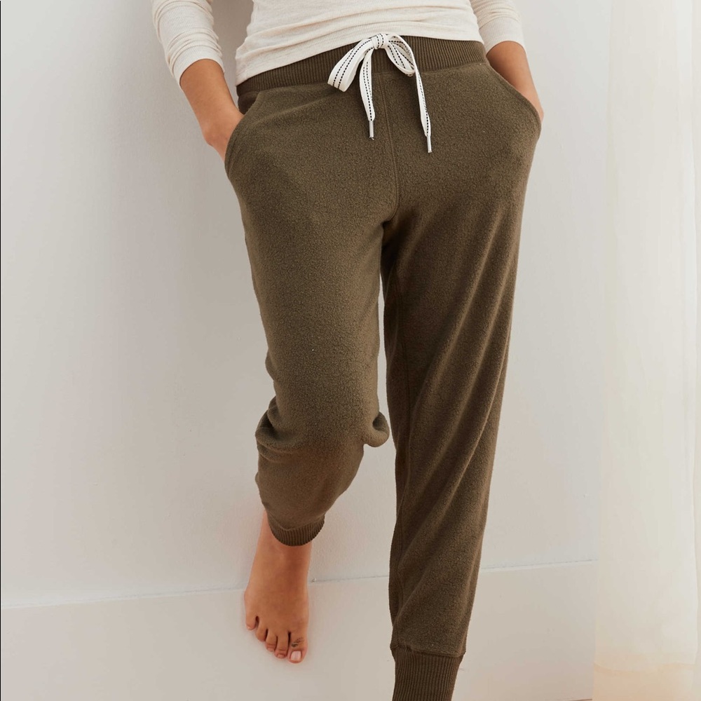 Aerie Inside Out Joggers